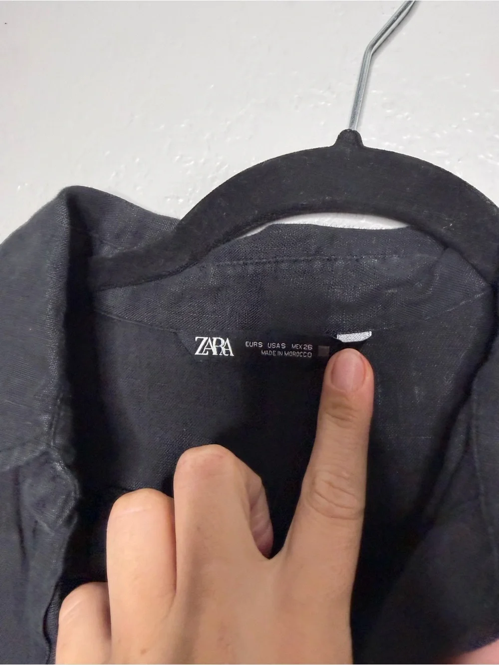 Zara Black Lightweight Button-Front Shirt Sz small